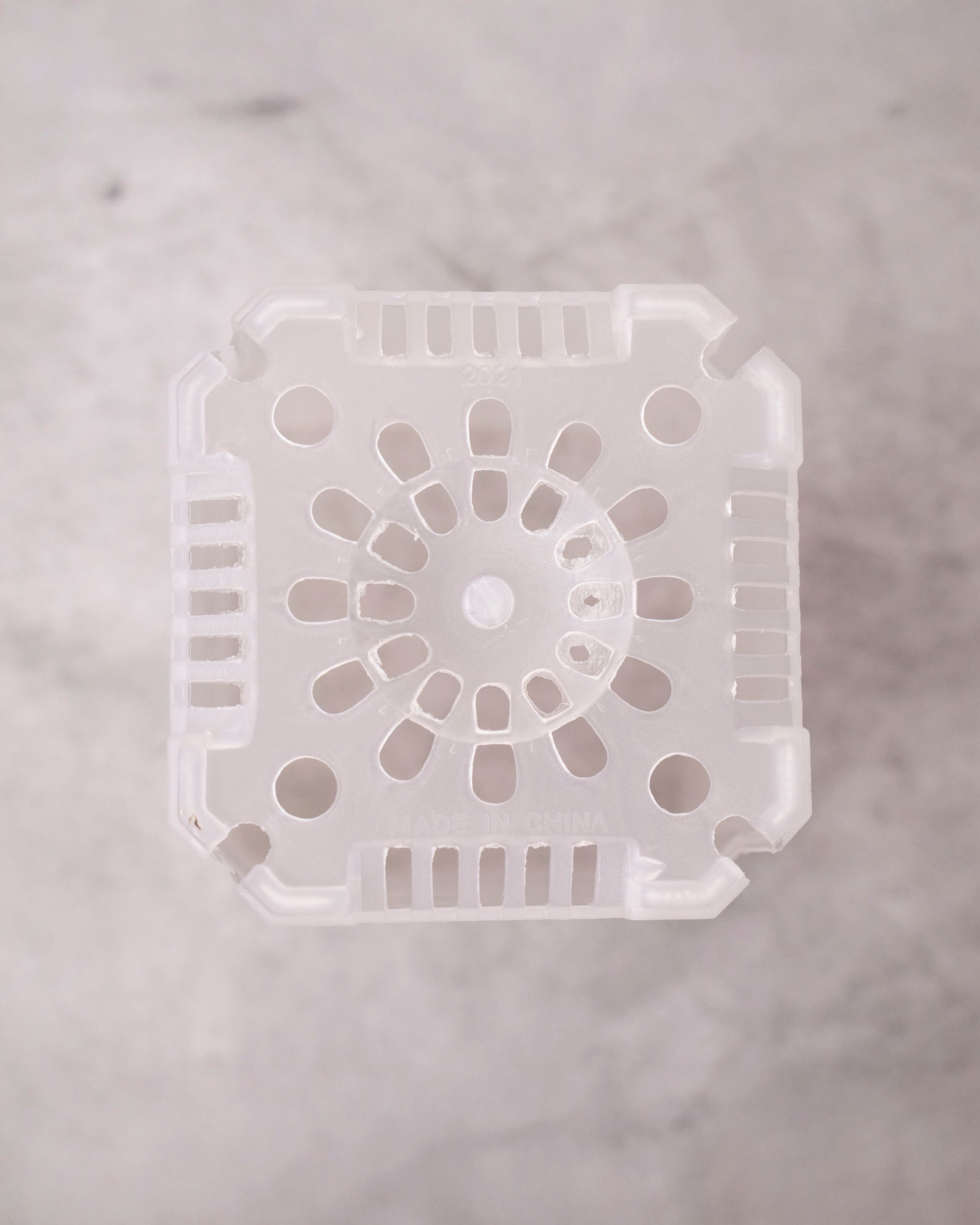 White Pot 2.75 Inch x 3.75 Inch